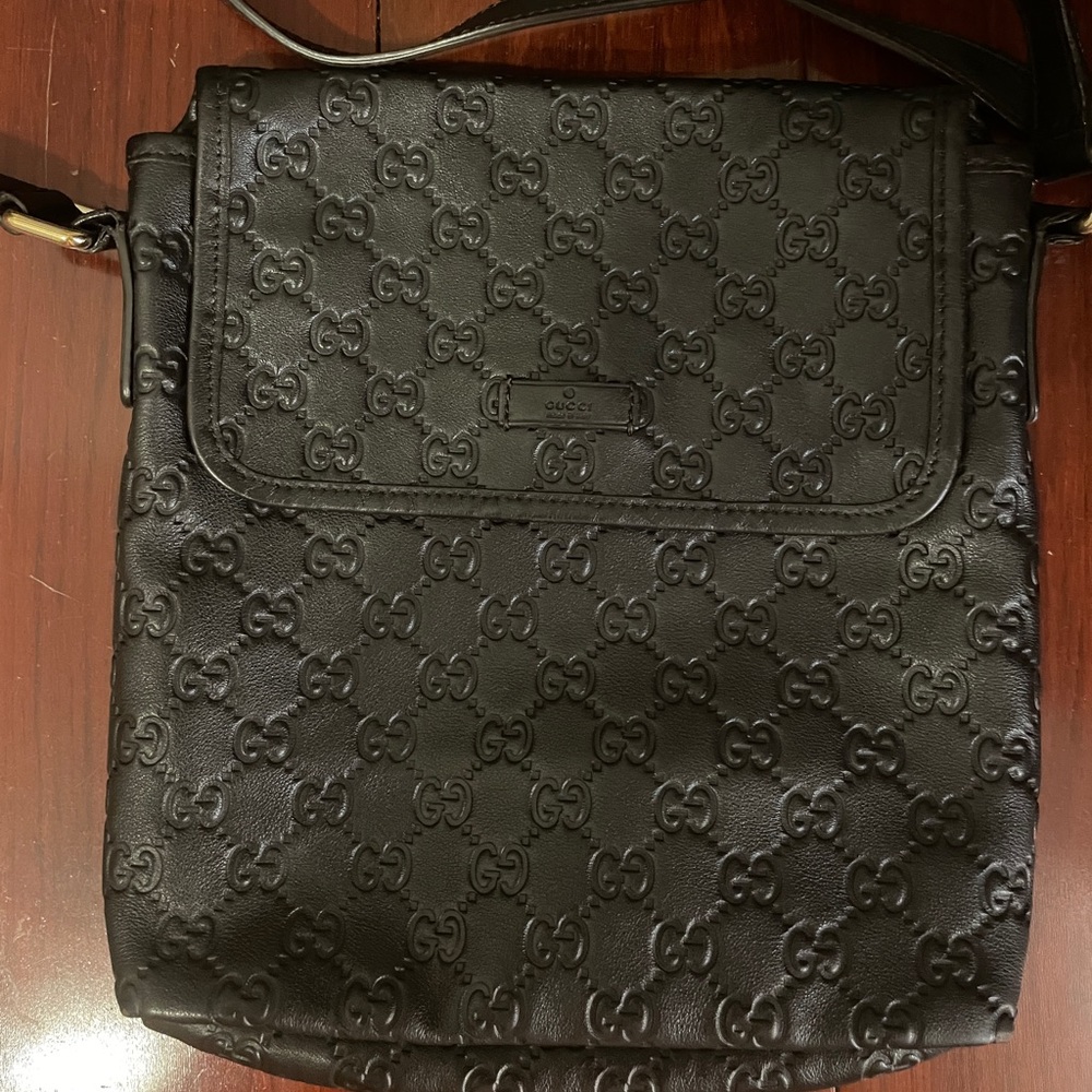 Gucci - authentic Gucci GG black leather shoulder or crossbody bag - 223666